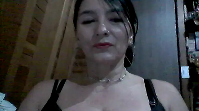 Snapshot of Anlly_garcia002 chatting on July 2026 12:23:02 AM Anlly garcia002 online show from July 2026 12:23:02 AM