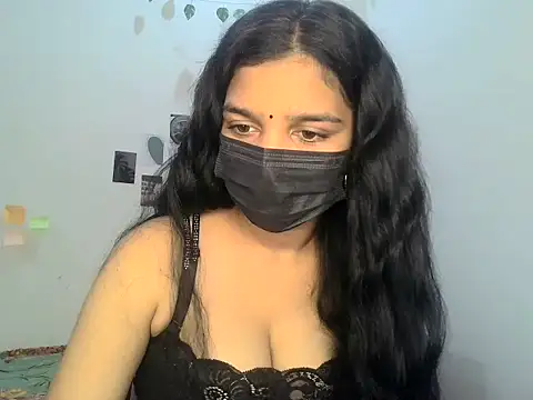suzan melly online show from May 2026 07:26:02 AM