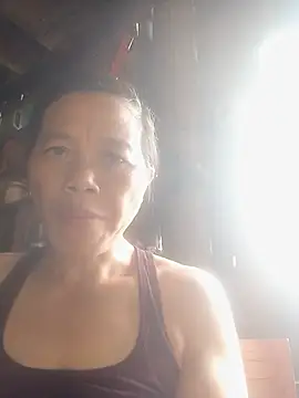 Snapshot of Elfledaa chatting on June 2026 06:29:01 AM Elfledaa online show from June 2026 06:29:01 AM