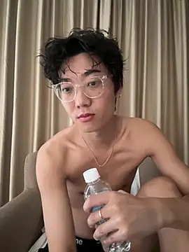 Snapshot of YourBadboy718 chatting on June 2026 08:08:01 AM YourBadboy718 online show from June 2026 08:08:01 AM
