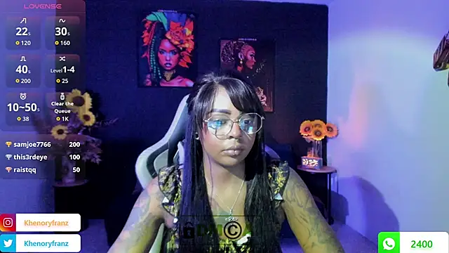 Nefertiti online show from October 2025 12:41:02 AM