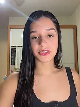Snapshot of julhya_duarte chatting on May 2026 03:53:02 PM julhya duarte online show from May 2026 03:53:02 PM
