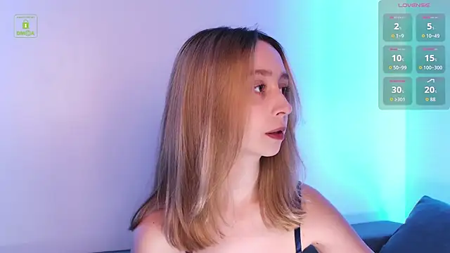 RachelVacsler online show from June 2026 09:41:01 PM