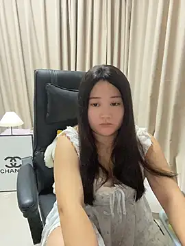 Snapshot of Luckysisi-s chatting on June 2026 12:16:01 PM Luckysisi-s online show from June 2026 12:16:01 PM