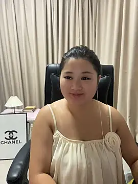 Snapshot of Luckysisi-s chatting on July 2026 01:15:02 PM Luckysisi-s online show from July 2026 01:15:02 PM