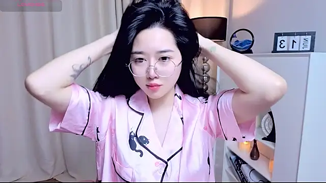 miuu6868 online show from June 2026 02:24:02 AM