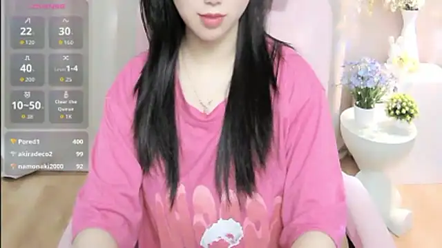 Snapshot of shynana chatting on June 2026 01:10:02 PM shynana online show from June 2026 01:10:02 PM