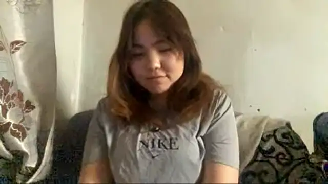 Snapshot of Molly_Teddy chatting on June 2026 09:14:01 AM Molly Teddy online show from June 2026 09:14:01 AM