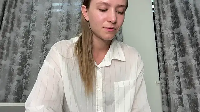 Snapshot of DanikaMory chatting on June 2026 02:05:01 PM DanikaMory online show from June 2026 02:05:01 PM