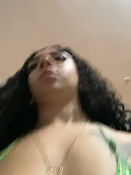 Sereia camgirl online show from June 2026 09:37:02 PM