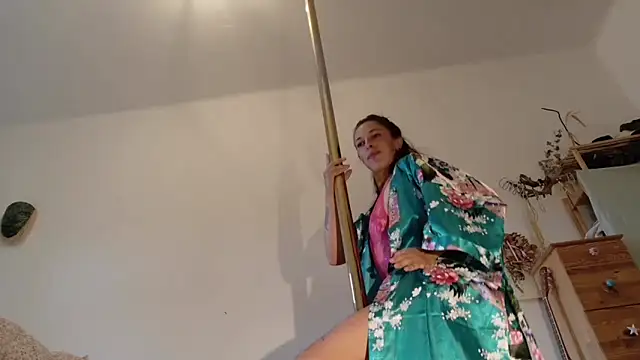 PriscillaPole online show from June 2026 11:08:02 AM