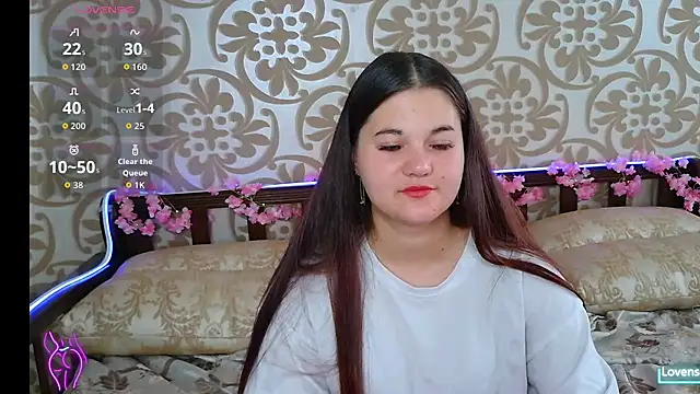 Snapshot of ElisesMuse chatting on July 2026 11:40:01 AM ElisesMuse online show from July 2026 11:40:01 AM