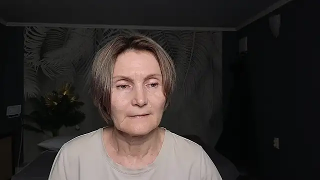 Snapshot of Mabel_Magic chatting on May 2026 05:27:02 AM Mabel Magic online show from May 2026 05:27:02 AM