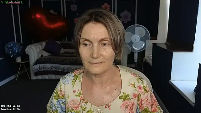 Snapshot of Mabel_Magic chatting on June 2026 12:07:01 PM Mabel Magic online show from June 2026 12:07:01 PM
