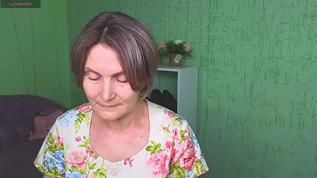 Snapshot of Mabel_Magic chatting on June 2026 12:08:01 PM Mabel Magic online show from June 2026 12:08:01 PM