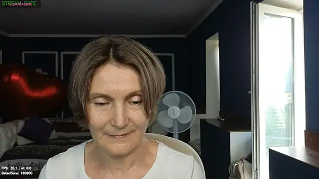 Snapshot of Mabel_Magic chatting on June 2026 12:18:02 PM Mabel Magic online show from June 2026 12:18:02 PM