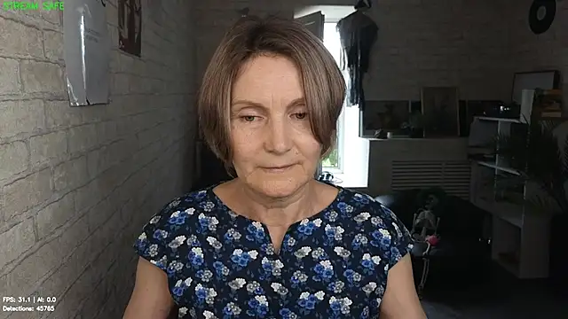 Snapshot of Mabel_Magic chatting on June 2026 12:42:02 PM Mabel Magic online show from June 2026 12:42:02 PM