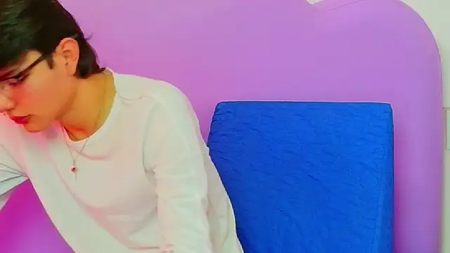 Snapshot of Liamdelrey chatting on June 2026 03:28:02 PM Liamdelrey online show from June 2026 03:28:02 PM