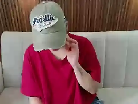 Snapshot of feelena_mysoull chatting on June 2026 02:17:02 PM feelena mysoull online show from June 2026 02:17:02 PM