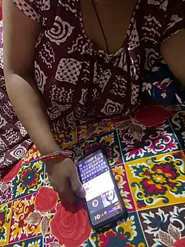 Snapshot of payalrouth01 chatting on June 2026 07:23:02 PM payalrouth01 online show from June 2026 07:23:02 PM