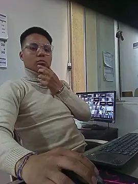 Snapshot of im_negrosabor chatting on June 2026 04:52:02 PM im negrosabor online show from June 2026 04:52:02 PM