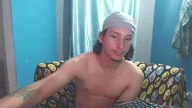 MrKingsaintx online show from July 2026 11:51:01 PM