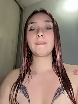 Snapshot of Sophia_LuxxX chatting on June 2026 11:11:02 PM Sophia LuxxX online show from June 2026 11:11:02 PM