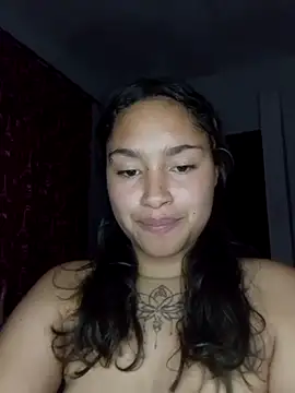 Snapshot of Evangeline_Salas chatting on June 2026 02:53:01 AM Evangeline Salas online show from June 2026 02:53:01 AM