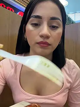 Snapshot of dolliemma chatting on June 2026 07:30:02 PM dolliemma online show from June 2026 07:30:02 PM