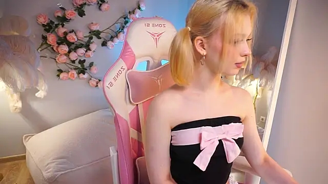 BambiEyes  online show from May 2026 06:33:01 AM