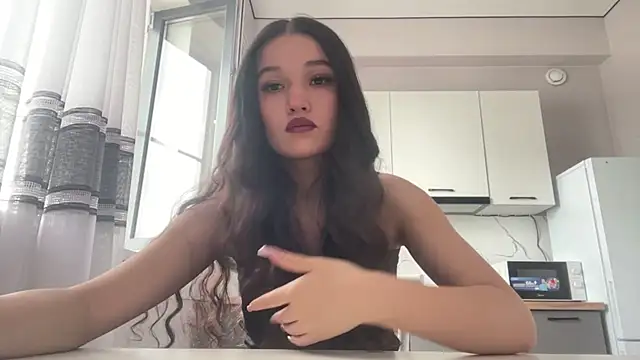 Snapshot of LisetteParajon chatting on June 2026 05:45:02 AM LisetteParajon online show from June 2026 05:45:02 AM