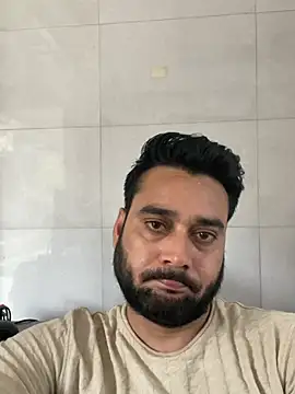 Snapshot of VBRAWN01 chatting on June 2026 10:42:01 AM VBRAWN01 online show from June 2026 10:42:01 AM
