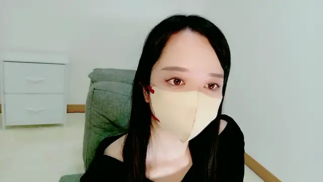Snapshot of Hikari__o00 chatting on June 2026 02:35:02 AM Hikari o00 online show from June 2026 02:35:02 AM