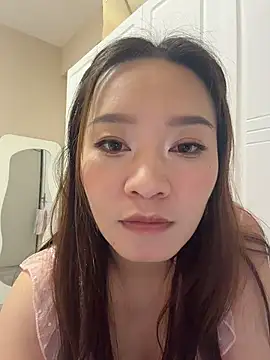 tiantian sss online show from June 2026 04:09:01 PM
