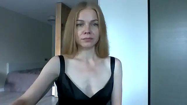 Snapshot of Tina5394 chatting on July 2026 04:34:01 PM Tina5394 online show from July 2026 04:34:01 PM