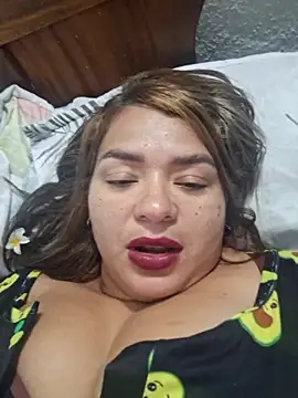 Snapshot of leonorq chatting on June 2026 04:41:02 PM leonorq online show from June 2026 04:41:02 PM