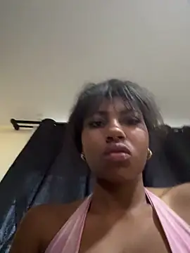 Snapshot of Zafiro_fire chatting on June 2026 10:58:01 AM Zafiro fire online show from June 2026 10:58:01 AM