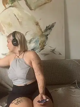 Ella Bloom online show from June 2026 09:52:01 AM