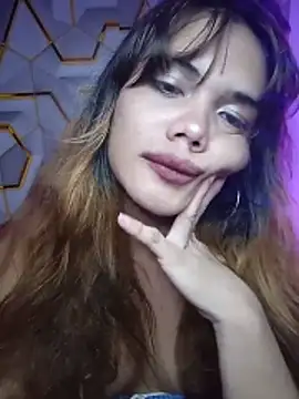 Snapshot of mikhay101 chatting on June 2026 03:36:01 PM mikhay101 online show from June 2026 03:36:01 PM