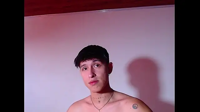 Snapshot of rowanbig chatting on July 2026 04:20:01 PM rowanbig online show from July 2026 04:20:01 PM