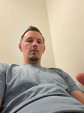 Snapshot of Hardpaul85 chatting on June 2026 01:06:02 PM Hardpaul85 online show from June 2026 01:06:02 PM