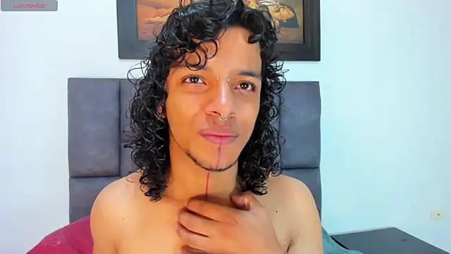 Lucas cruz1 online show from July 2026 03:15:01 AM
