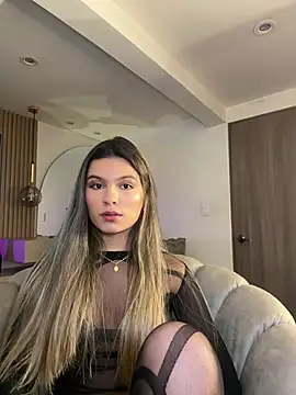 Snapshot of emilyvex chatting on June 2026 02:03:01 AM emilyvex online show from June 2026 02:03:01 AM