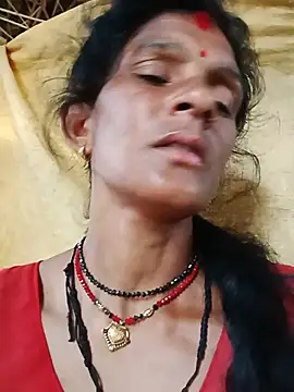 Snapshot of Cut_umang74 chatting on July 2026 05:42:02 AM Cut umang74 online show from July 2026 05:42:02 AM