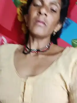 Snapshot of Cut_umang74 chatting on July 2026 06:04:01 PM Cut umang74 online show from July 2026 06:04:01 PM