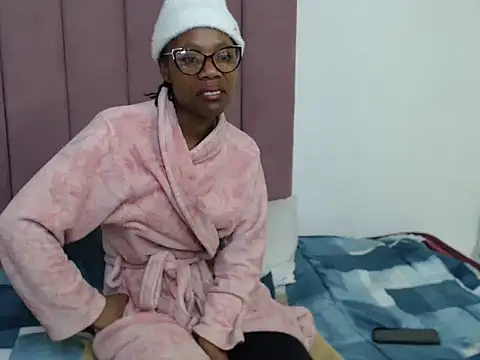 Snapshot of NELLY_2108 chatting on June 2026 01:00:02 AM NELLY 2108 online show from June 2026 01:00:02 AM