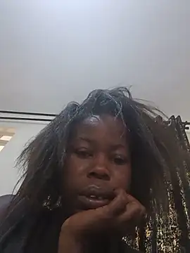 Freakyapple1 online show from June 2026 06:13:02 AM
