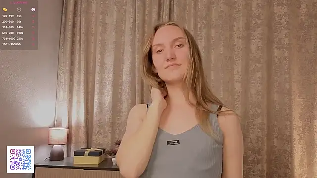 Snapshot of JenevaLitalien chatting on June 2026 06:12:01 PM JenevaLitalien online show from June 2026 06:12:01 PM