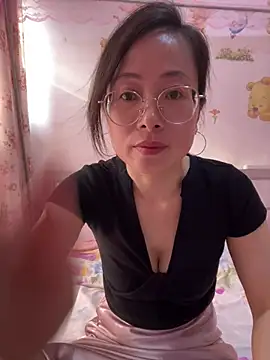 Snapshot of TangTang0530 chatting on July 2026 10:01:01 AM TangTang0530 online show from July 2026 10:01:01 AM