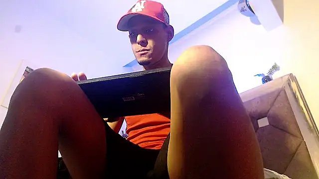 Snapshot of Brendt_Hotx chatting on June 2026 04:36:02 AM Brendt Hotx online show from June 2026 04:36:02 AM